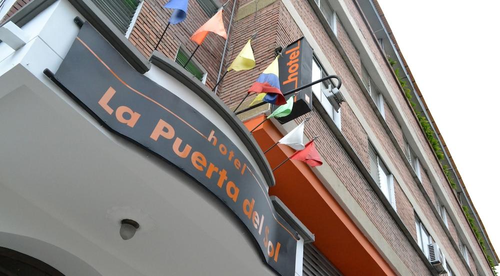 فندق Ayenda 1506 La Puerta Del Sol بوكارامانغا المظهر الخارجي الصورة